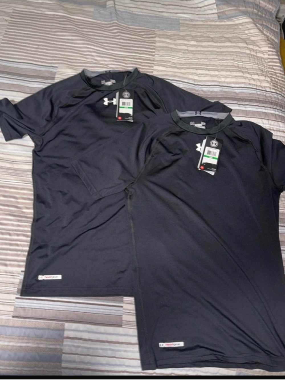 Under Armour Black HeatGear Short Sleeve Performance Tees (Pair)
